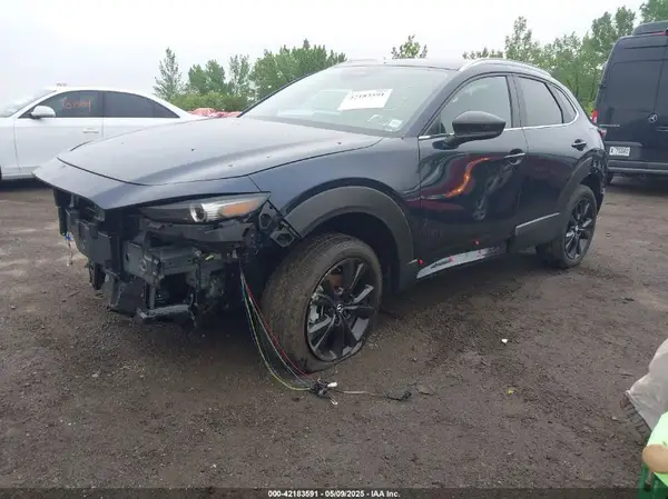 3MVDMBBM8SM808189 2025 MAZDA CX-30 - Image 2