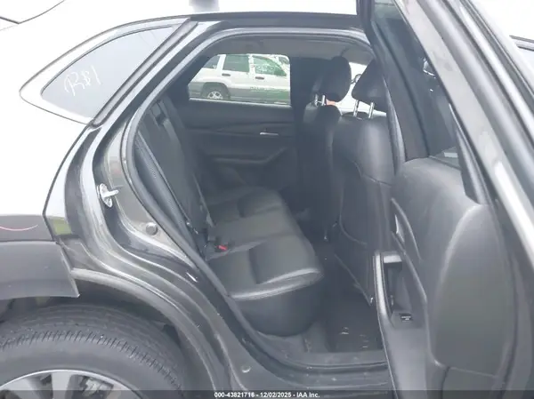 3MVDMBBM9PM556668 2023 MAZDA CX-30 - Image 8