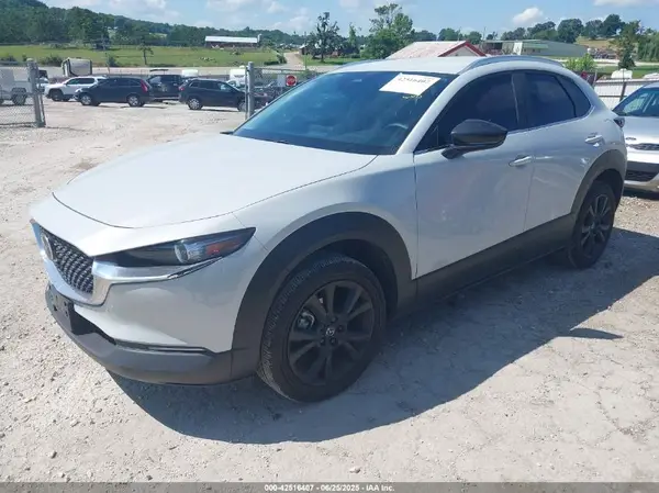 3MVDMBBM9RM605077 2024 MAZDA CX-30 - Image 2