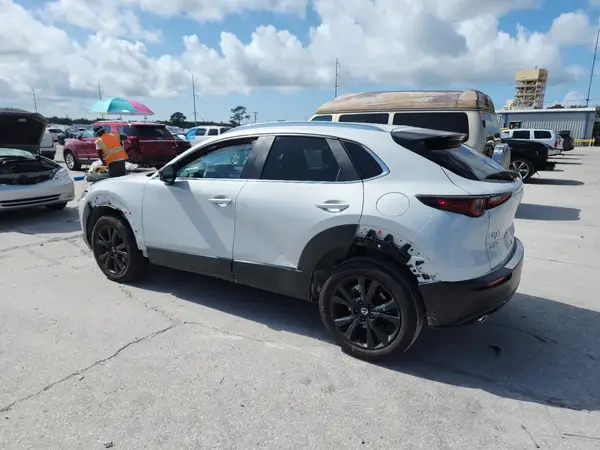 3MVDMBBM9RM627547 2024 MAZDA CX-30 - Image 2