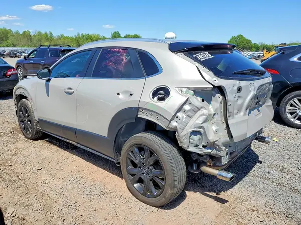 3MVDMBBM9RM638015 2024 MAZDA CX-30 - Image 2