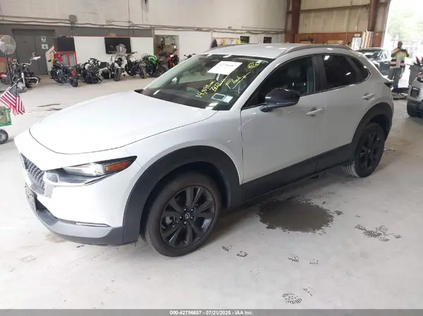 3MVDMBBM9RM638581 2024 MAZDA CX-30 - Image 2