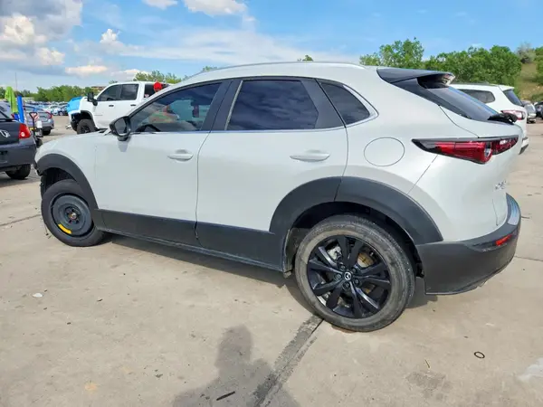 3MVDMBBM9RM660743 2024 MAZDA CX-30 - Image 2