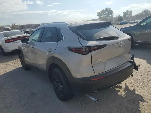 3MVDMBBM9RM680216 2024 MAZDA CX-30 - Image 2