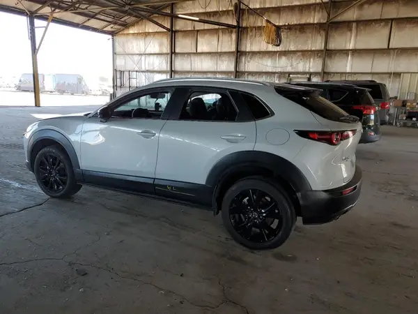 3MVDMBBM9RM689949 2024 MAZDA CX-30 - Image 2