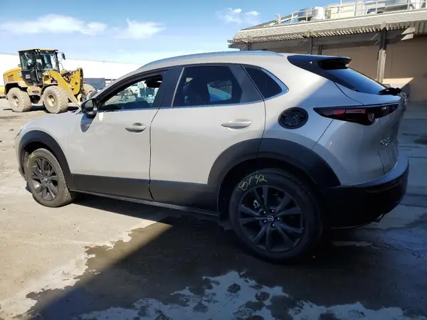 3MVDMBBM9RM697291 2024 MAZDA CX-30 - Image 2