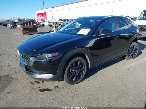 3MVDMBBM9RM699204 2024 MAZDA CX-30 - Image 2