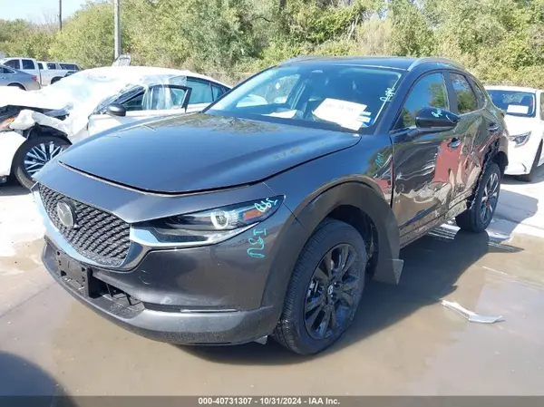 3MVDMBBM9SM756829 2025 MAZDA CX-30 - Image 2