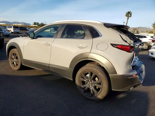 3MVDMBBM9SM786042 2025 MAZDA CX-30 - Image 2