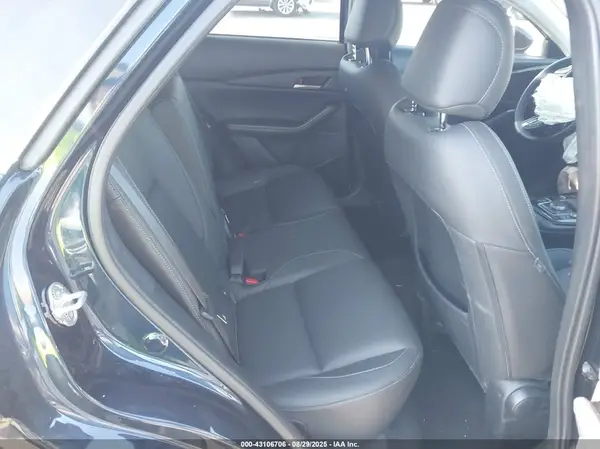3MVDMBBM9SM792956 2025 MAZDA CX-30 - Image 8