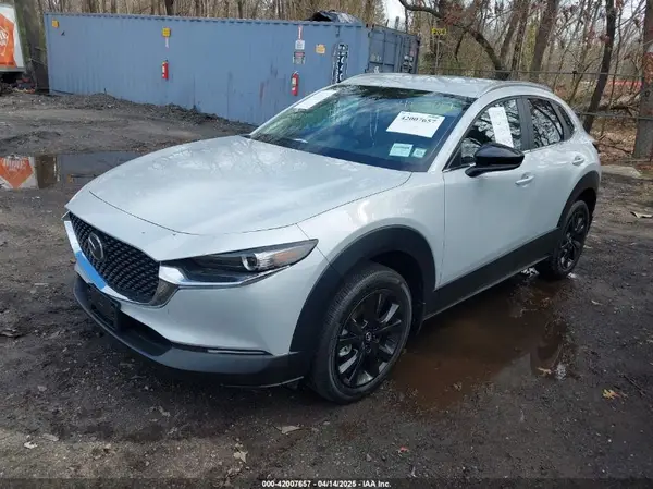 3MVDMBBM9SM801901 2025 MAZDA CX-30 - Image 2