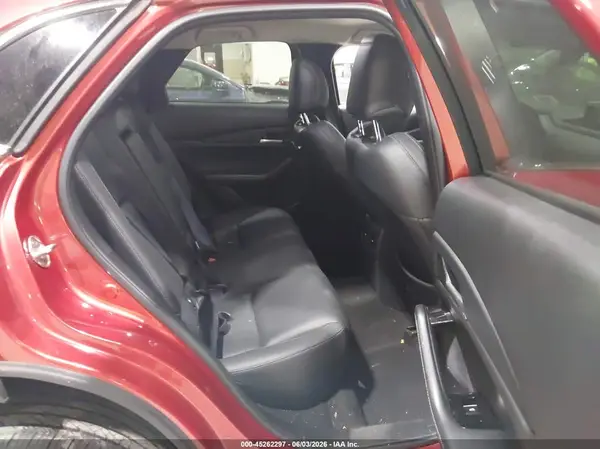 3MVDMBBM9SM820612 2025 MAZDA CX-30 - Image 8