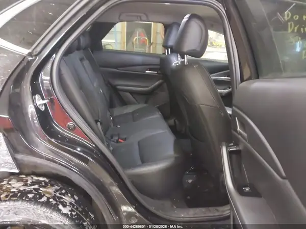 3MVDMBBMXRM601801 2024 MAZDA CX-30 - Image 8