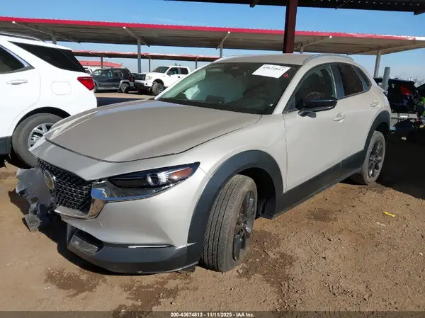 3MVDMBBMXRM615651 2024 MAZDA CX-30 - Image 2