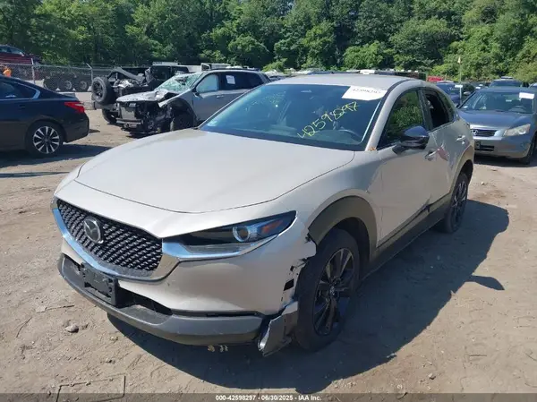 3MVDMBBMXRM618677 2024 MAZDA CX-30 - Image 2