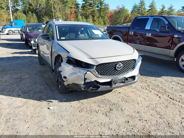 3MVDMBBMXRM627833 2024 MAZDA CX-30 - Image 1