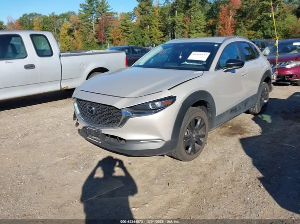 3MVDMBBMXRM627833 2024 MAZDA CX-30 - Image 2