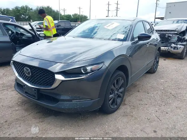 3MVDMBBMXRM630313 2024 MAZDA CX-30 - Image 2