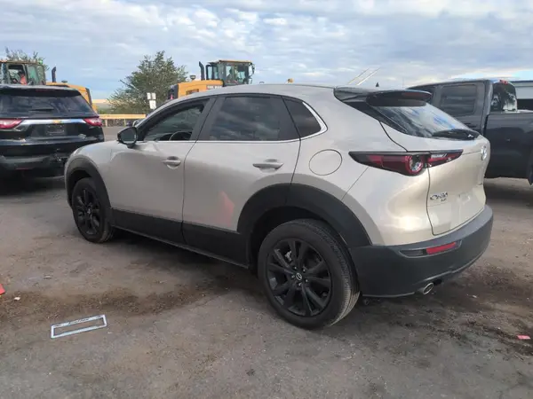 3MVDMBBMXRM639013 2024 MAZDA CX-30 - Image 2