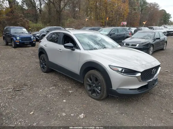 3MVDMBBMXRM663778 2024 MAZDA CX-30 - Image 1