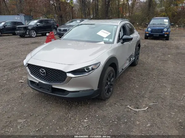 3MVDMBBMXRM663778 2024 MAZDA CX-30 - Image 2