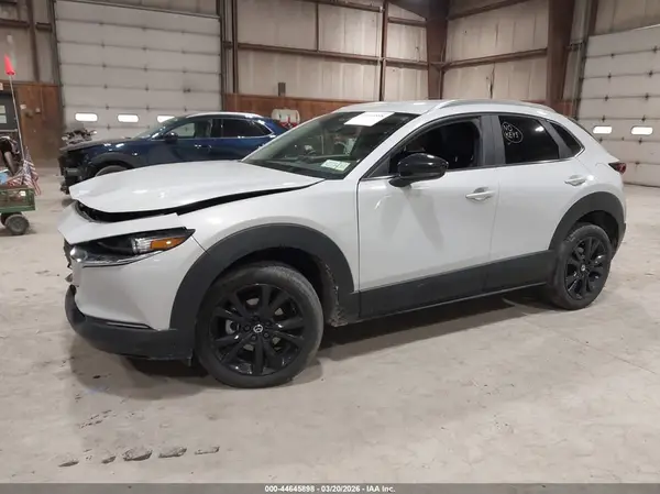 3MVDMBBMXRM720898 2024 MAZDA CX-30 - Image 2