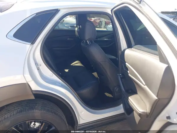 3MVDMBBMXSM774126 2025 MAZDA CX-30 - Image 8
