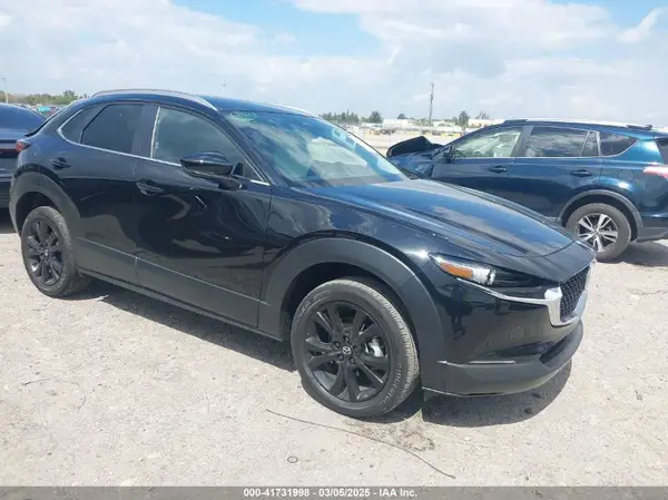 3MVDMBBMXSM783828 2025 MAZDA CX-30 - Image 1