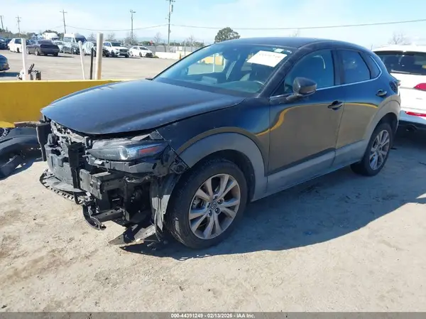 3MVDMBCL0LM116905 2020 MAZDA CX-30 - Image 2