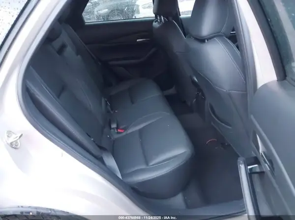 3MVDMBCL0NM420643 2022 MAZDA CX-30 - Image 8
