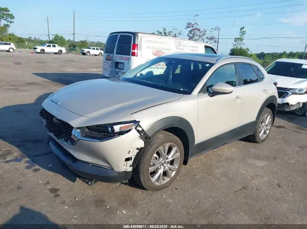 3MVDMBCL0NM446160 2022 MAZDA CX-30 - Image 2