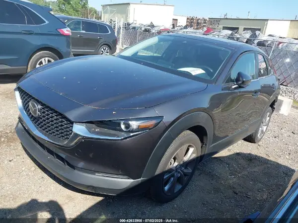 3MVDMBCL1LM108103 2020 MAZDA CX-30 - Image 2