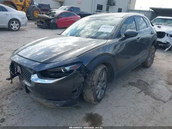 3MVDMBCL1LM114189 2020 MAZDA CX-30 - Image 2