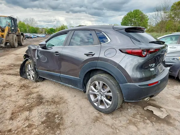3MVDMBCL1MM247049 2021 MAZDA CX-30 - Image 2