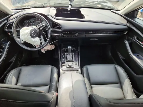 3MVDMBCL1NM409165 2022 MAZDA CX-30 - Image 8