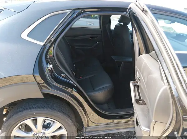 3MVDMBCL2NM408588 2022 MAZDA CX-30 - Image 8