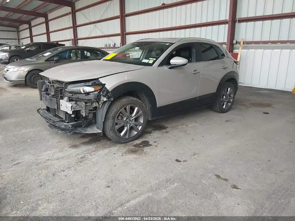 3MVDMBCL2NM425228 2022 MAZDA CX-30 - Image 2