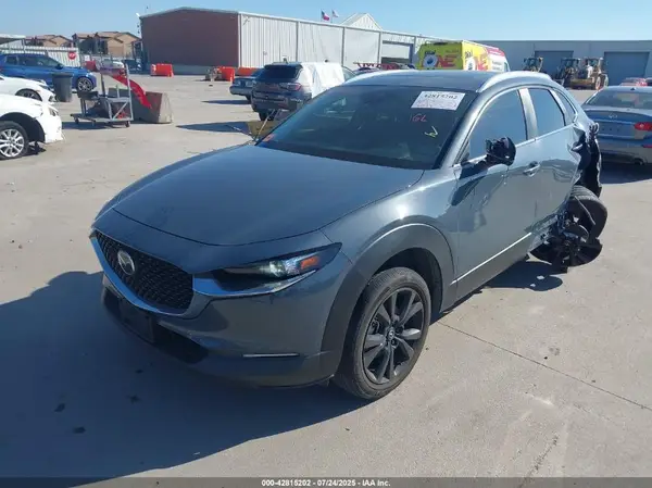 3MVDMBCL3NM432639 2022 MAZDA CX-30 - Image 2