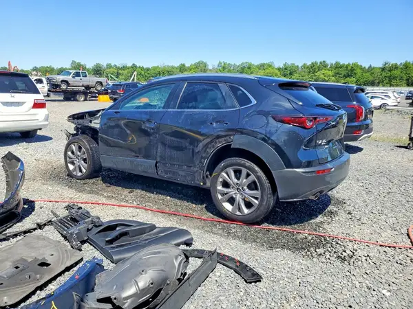 3MVDMBCL4NM425876 2022 MAZDA CX-30 - Image 2