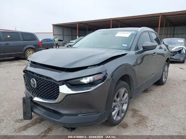 3MVDMBCL4NM451121 2022 MAZDA CX-30 - Image 2