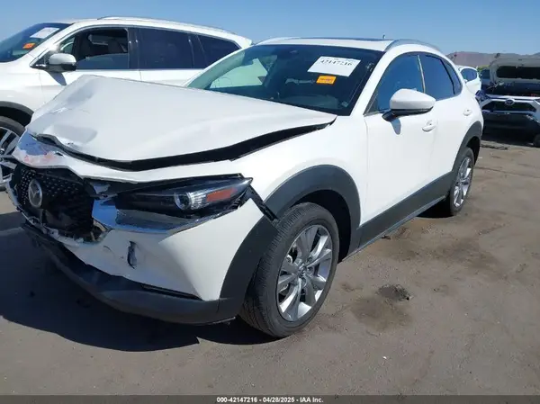 3MVDMBCL4NM454228 2022 MAZDA CX-30 - Image 2