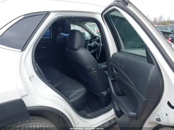 3MVDMBCL5NM430682 2022 MAZDA CX-30 - Image 8