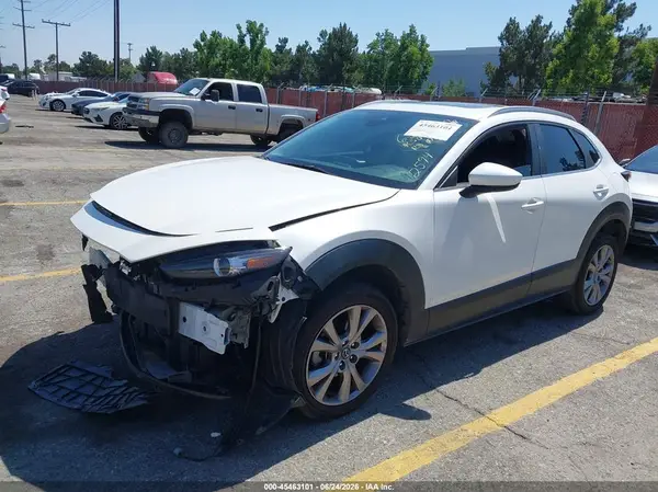 3MVDMBCL6NM412594 2022 MAZDA CX-30 - Image 2