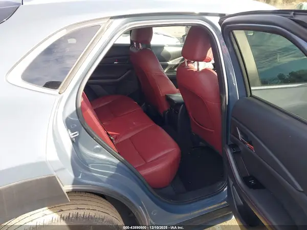 3MVDMBCL6NM421389 2022 MAZDA CX-30 - Image 8