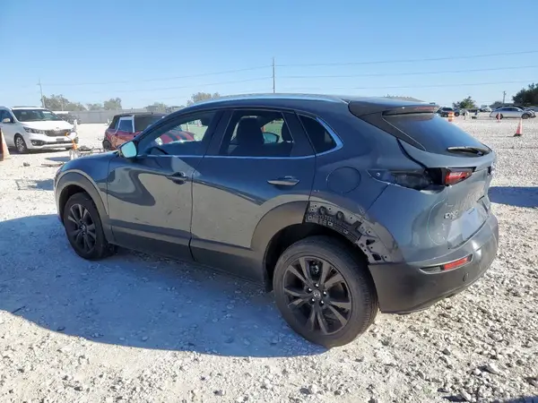 3MVDMBCL6NM421750 2022 MAZDA CX-30 - Image 2