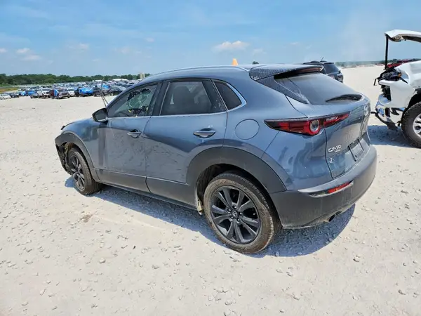 3MVDMBCL7NM418761 2022 MAZDA CX-30 - Image 2