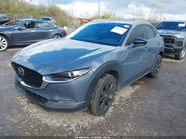 3MVDMBCL7NM418811 2022 MAZDA CX-30 - Image 2