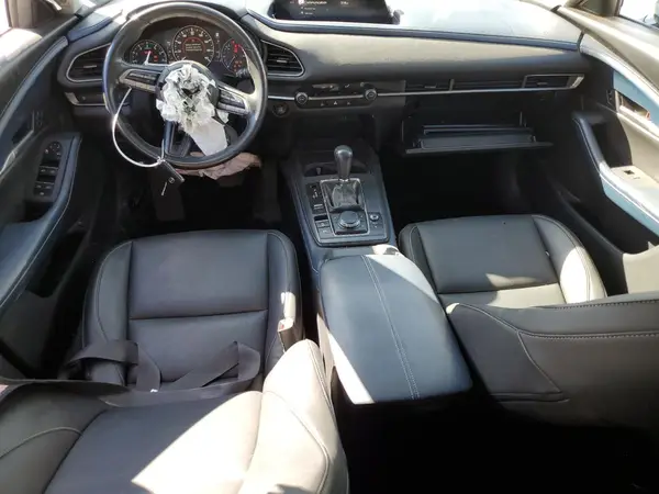 3MVDMBCL8LM118689 2020 MAZDA CX-30 - Image 8