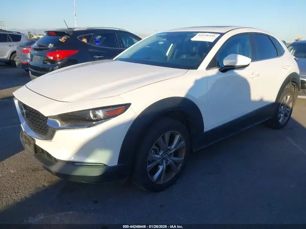 3MVDMBCL8MM318828 2021 MAZDA CX-30 - Image 2