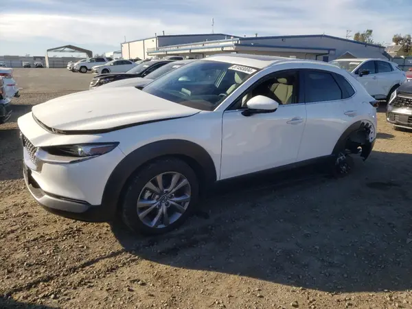 3MVDMBCL8NM441692 2022 MAZDA CX-30 - Image 1